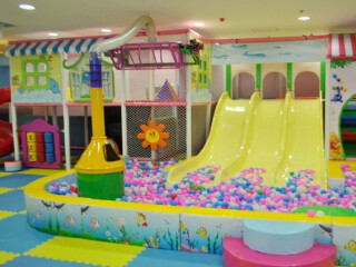 长江汇泉美美儿童乐园