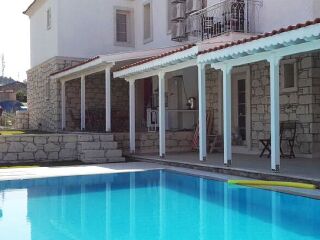 阿拉卡提幸运天使酒店