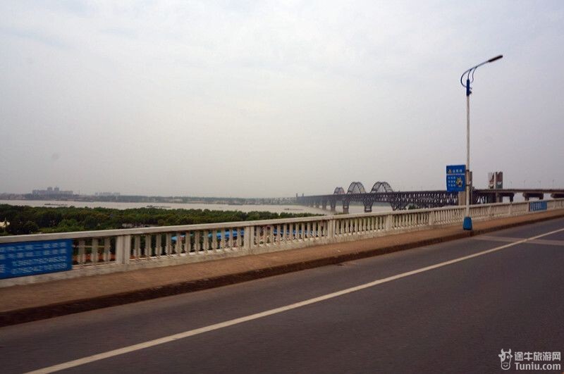 要识庐山真面目 请随牛牛看过来 下(三叠泉及山下景区)_飞来石游记