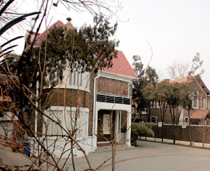 睦南道141号为著名爱国将领高树勋故居.