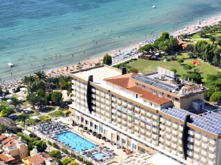 埃斯菲斯亚度假村 - 全包