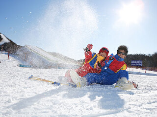 山水极限滑雪场