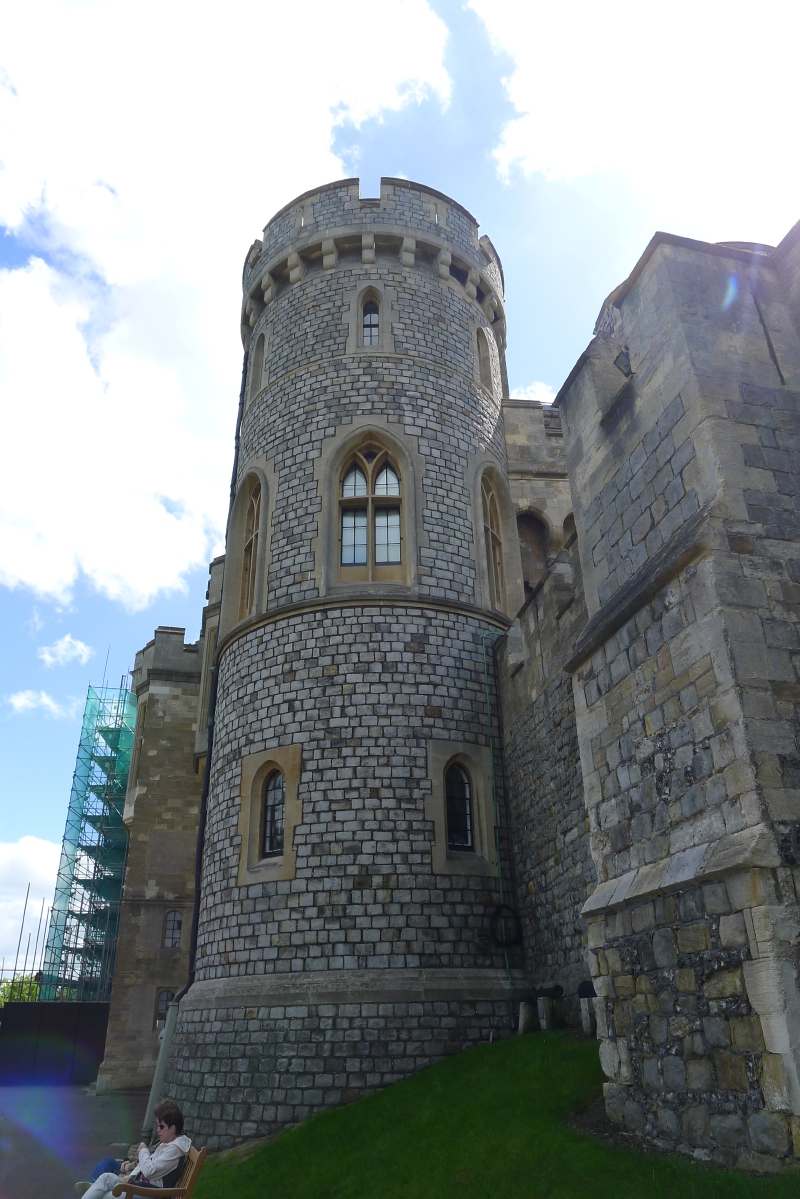 最古老,最富丽,最奢华的皇家城堡(一)