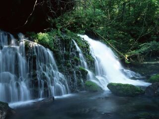 龙井峡-大别山主峰