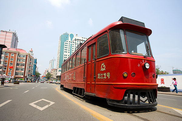 4月去哈尔滨穿什么_哈尔滨四月穿什么鞋_4月哈尔滨旅游景点推荐