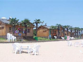 梁子湖龙湾度假村