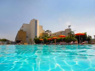 罗盘角度假酒店