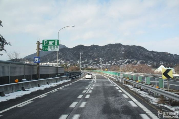 日本高速公路路牌图片