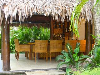 玛玛努卡群岛托阔里奇岛度假村