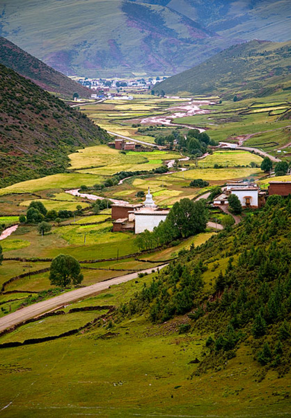 左贡旅游景点图片