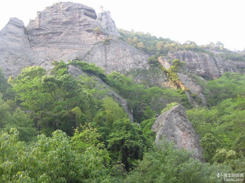 夜幕下的雁荡夫妻峰_雁荡山风景名胜区游记_途牛