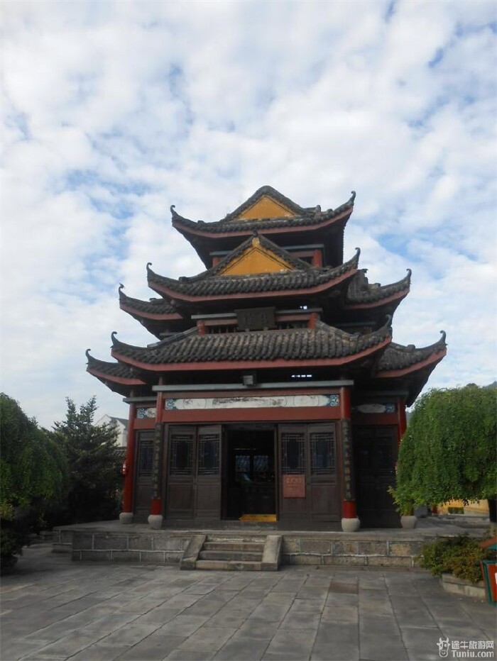 大智禅寺的清晨-----横店全景