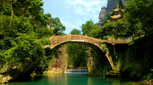  雁荡山-奉化溪口-雪窦山双高4日游>高特动车往返 琅琊榜拍摄取景地