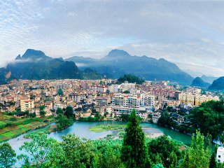  贵州梵净山,凤凰古城3日游>贵阳出发 含景区观光车