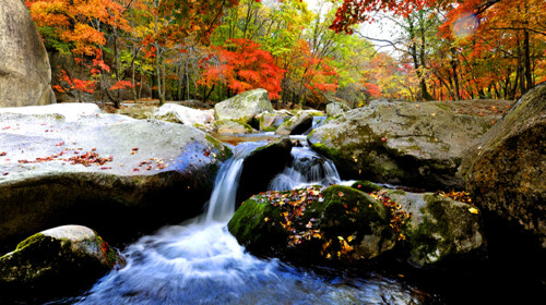  本溪大石湖自驾车1日游>观光游览拍照的避暑胜地