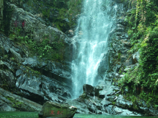 鼎湖山飛水潭