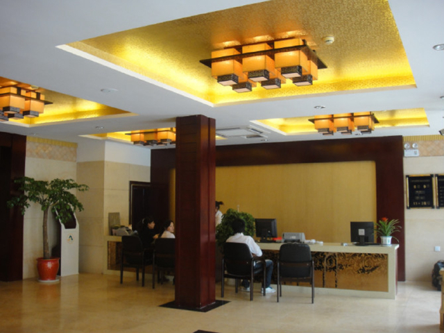 金凤凰宾馆大厅